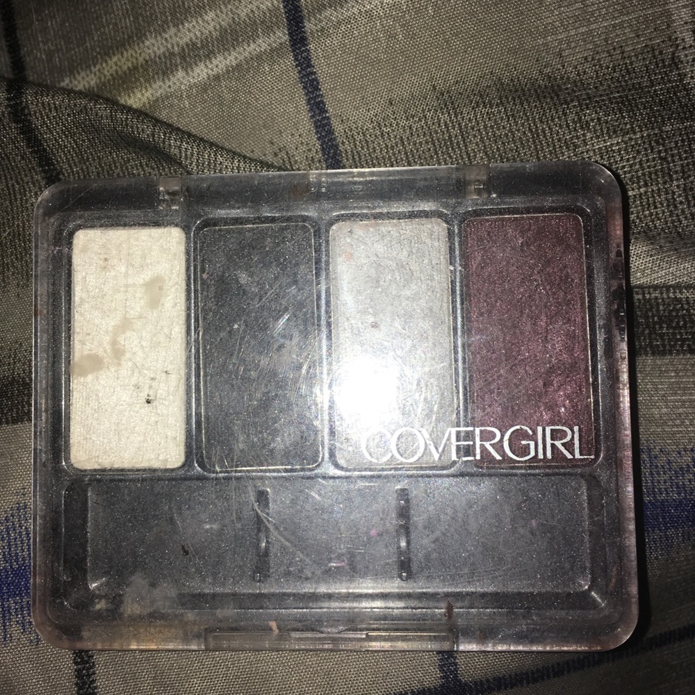 Cover girl eyeshadow